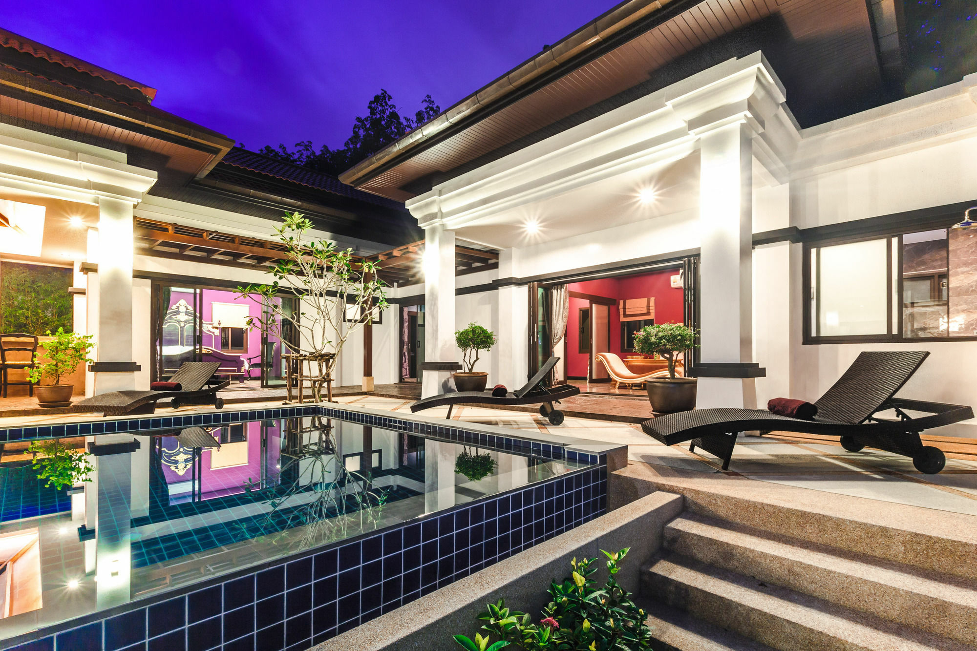 Jewels Villas Phuket Surin Beach  Exteriör bild