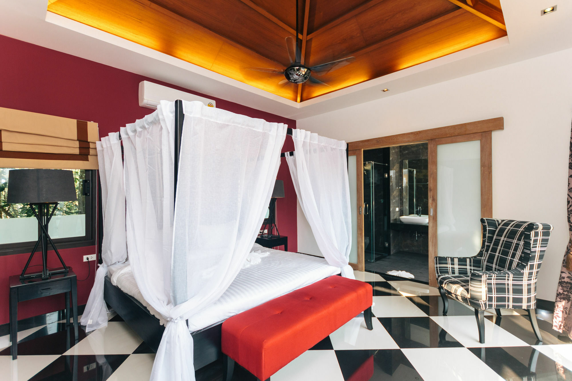 Jewels Villas Phuket Surin Beach  Exteriör bild