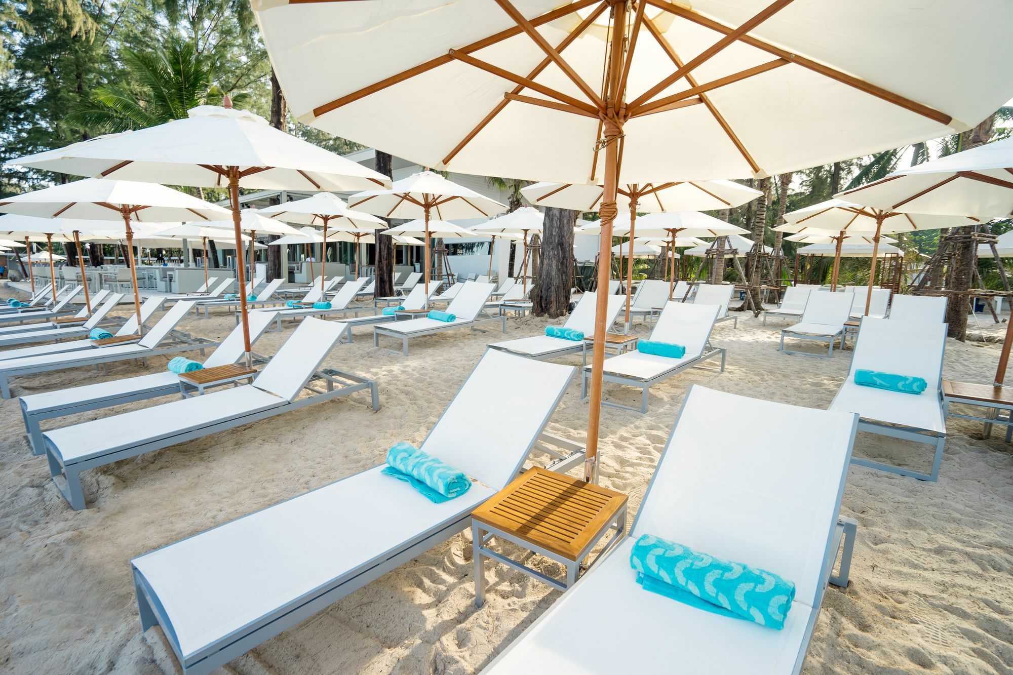 Jewels Villas Phuket Surin Beach  Exteriör bild